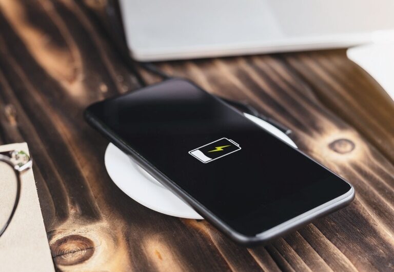 Wireless Charging Market is Expected to be Flourished by Integration in Consumer Electronics