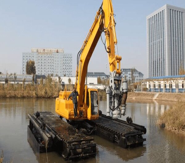 Amphibious Excavator: Significant Advancements in Construction The Role of Innovative Equipment