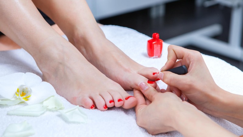 Pedicure Unit: Indulging in the Art of Foot Care The Benefits of Using a Pedicurist at Home